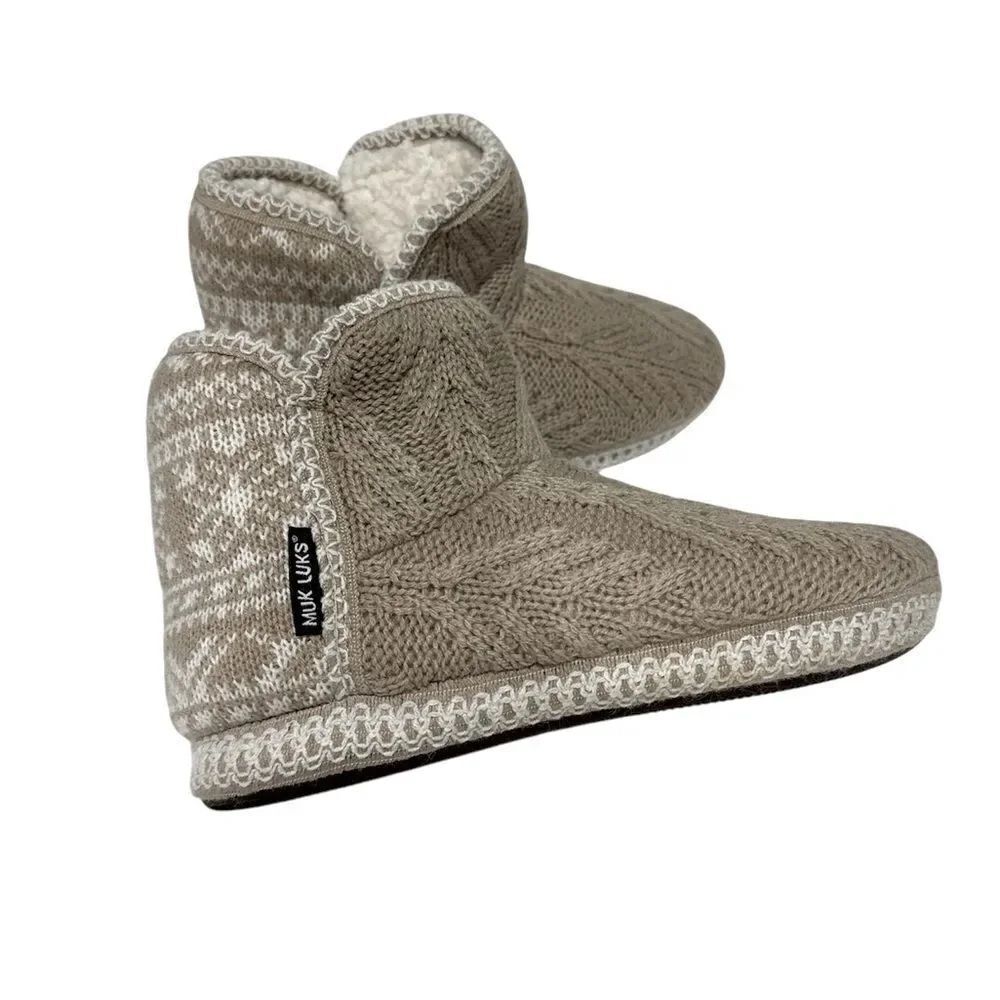 Muk Luks Women's Leigh Slippers EUC